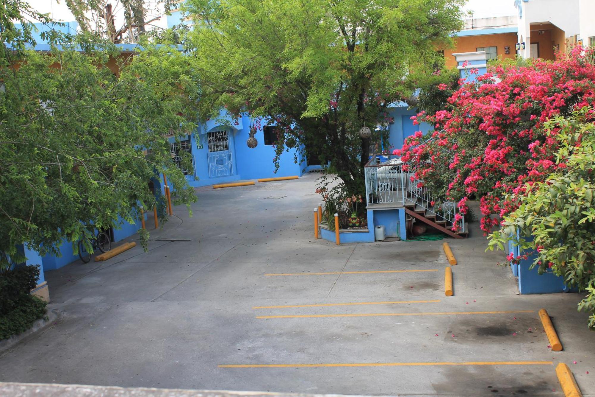 Hotel Hacienda Del Viejo Matamoros  Exteriör bild