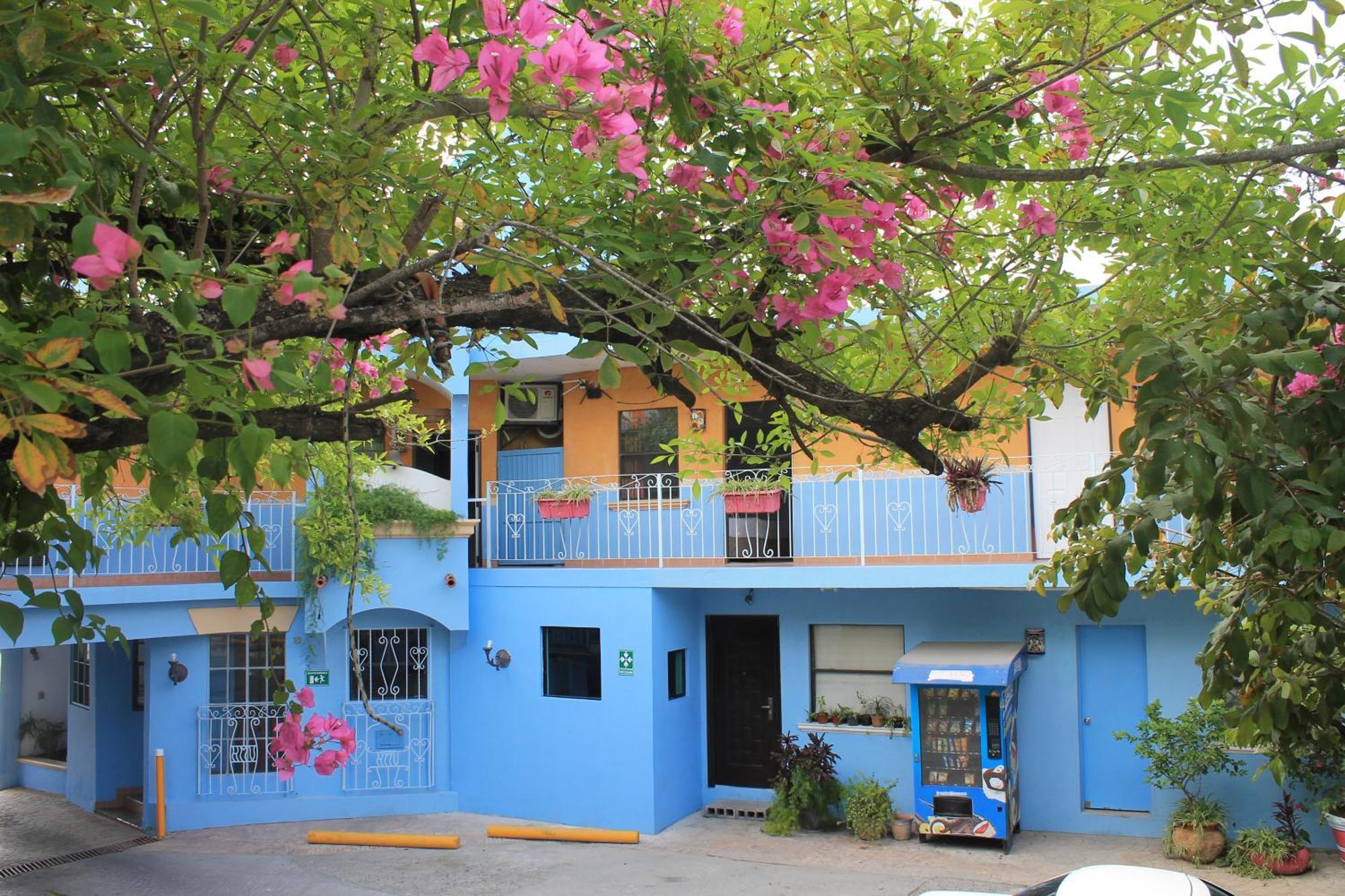 Hotel Hacienda Del Viejo Matamoros  Exteriör bild